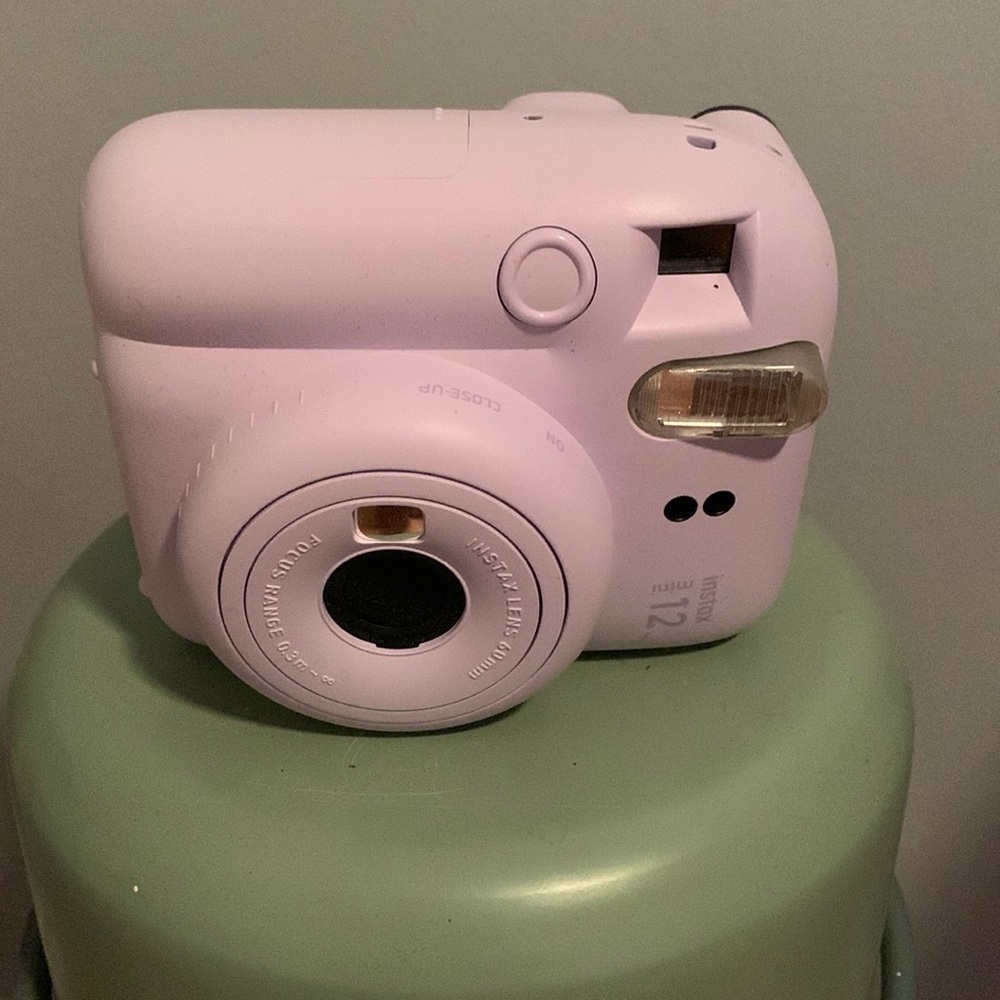 “instax” mini 12
